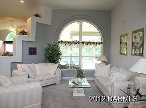 3rd image of 711 Dolphin Head Ln