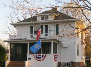 301 E Park Ave, Flandreau, SD 57028