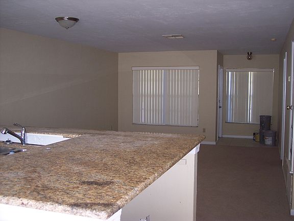 5th image of 1141 Joel Blvd