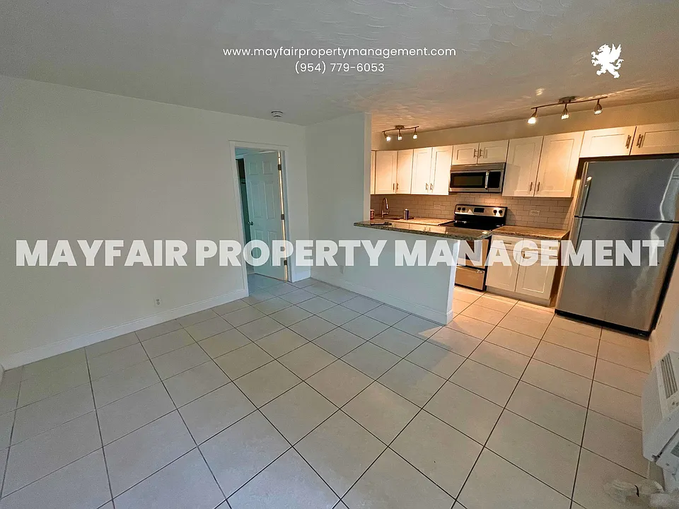 629 NE 15th Ave #2