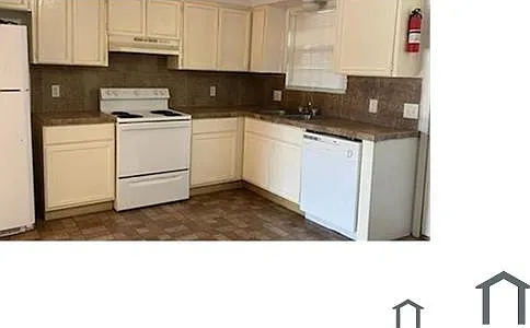 3618 Crestbrook Ct #2 — Photo 5