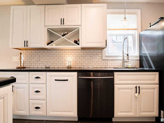 4th image of 307 E Embert Pl