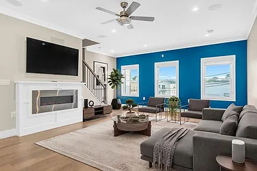 9 Stagg Street, #2