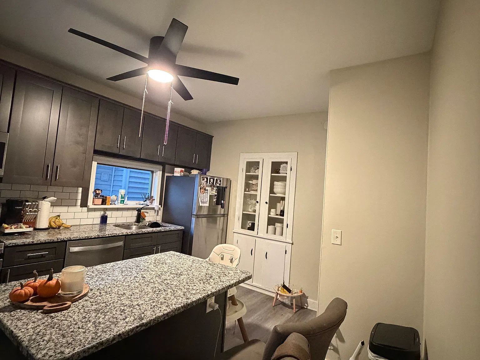 2 bed, $1,650 — Photo 3