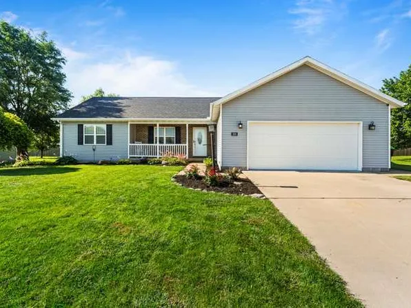 509 Landen Ln, Fisher, IL 61843