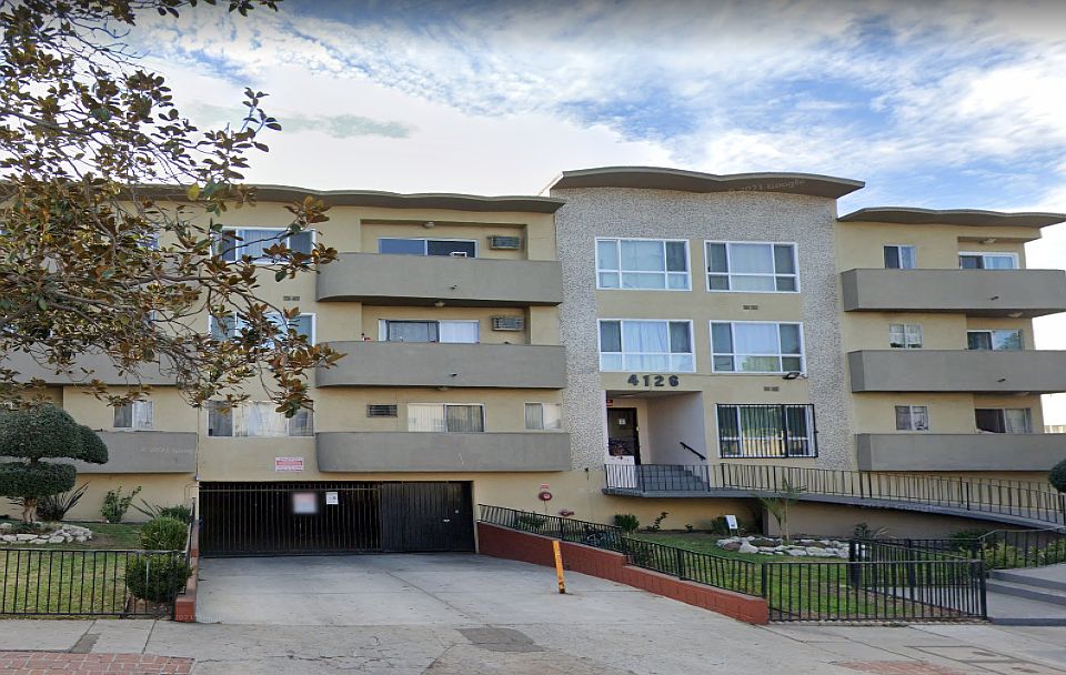 1st image of 4126 Rosewood Ave