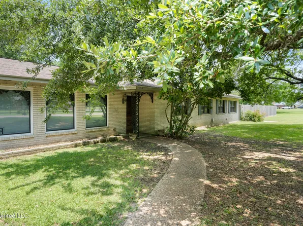 5539 Gates Ave, Long Beach, MS 39560