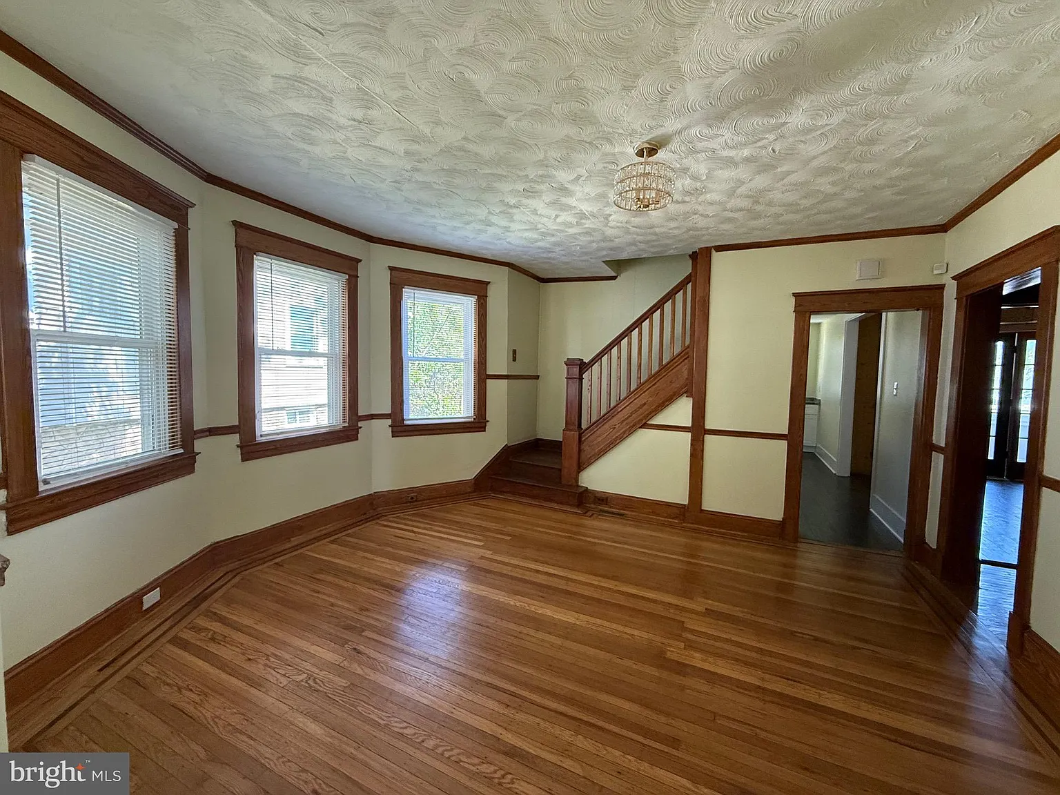 4 bed, 1655 sqft, $2,500 — Photo 4