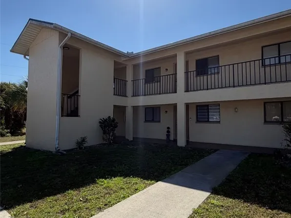 618 Gerald Ave APT 415, Lehigh Acres, FL 33936