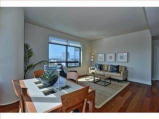 4th image of 88 E San Fernando St Unit 1005
