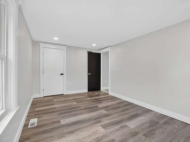 23 Cove Rd — Photo 27