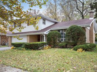 19052 Loomis Ave, Homewood, IL 60430