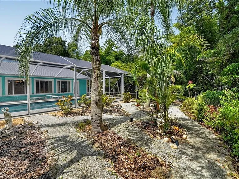 3282 Tobero Ln — Photo 38