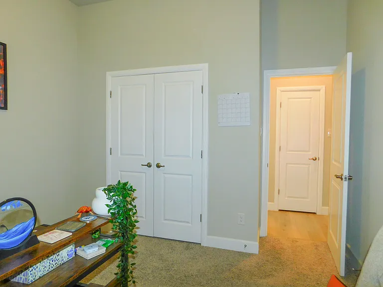1021 Pitch Pine St — Photo 17