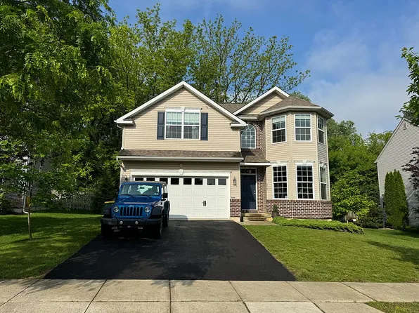 552 Racite Rd, Alburtis, PA 18011