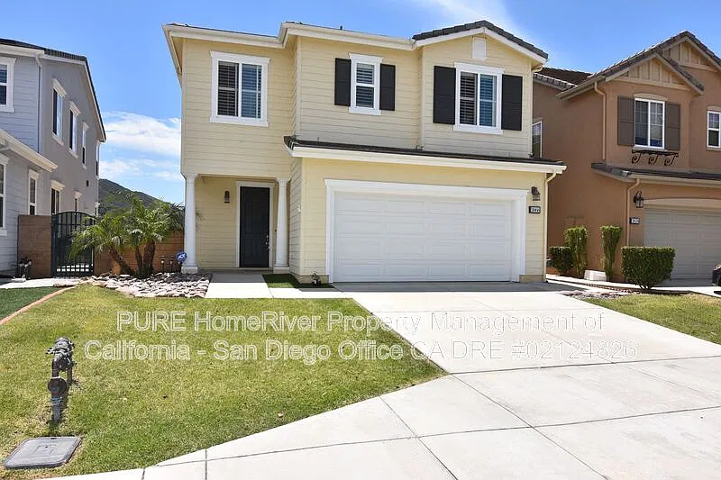 3868 Lake Circle Dr