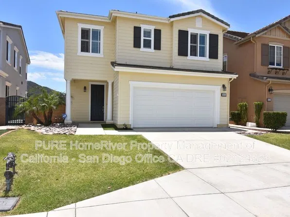 3868 Lake Circle Dr, Fallbrook, CA 92028
