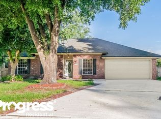 1670 Spring Oaks Ln, Jacksonville, FL 32221