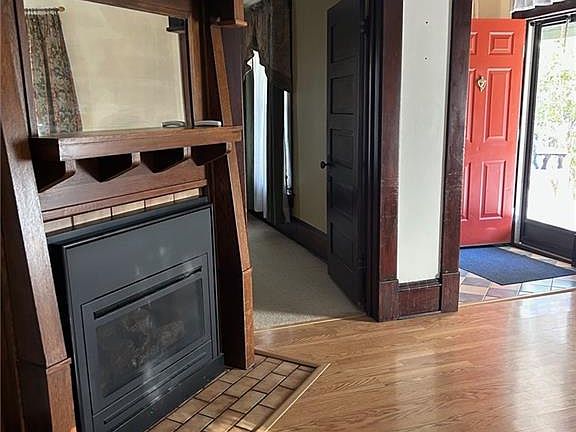 5th image of 1515 Corning Ave