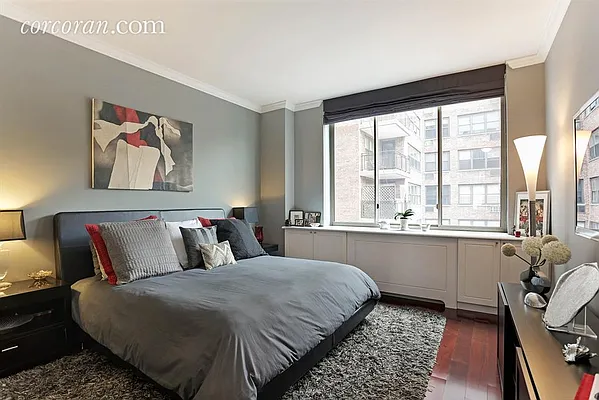 Sold by Corcoran | media 6