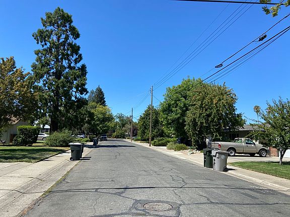 5th image of 6401 18th Ave