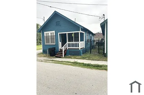 3325 Rosalie St Photo 1