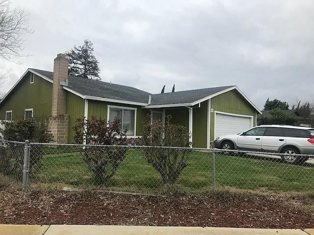 2nd image of 654 Walnut Ave