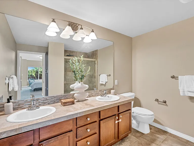3112 SW Avalon Way #302 — Photo 6