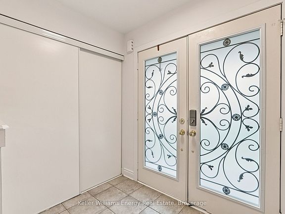 4th image of 171 Allworth Cres