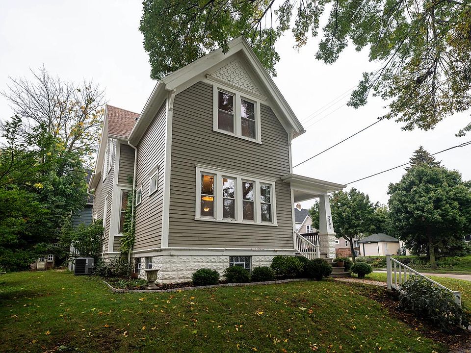 1st image of 2401 S Williams STREET