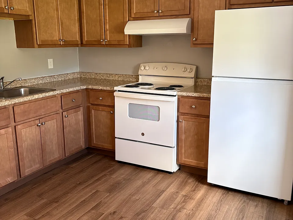 603 Barclay Hts