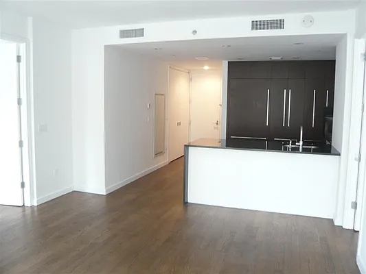 Rented by Sotheby's International Realty | media 3