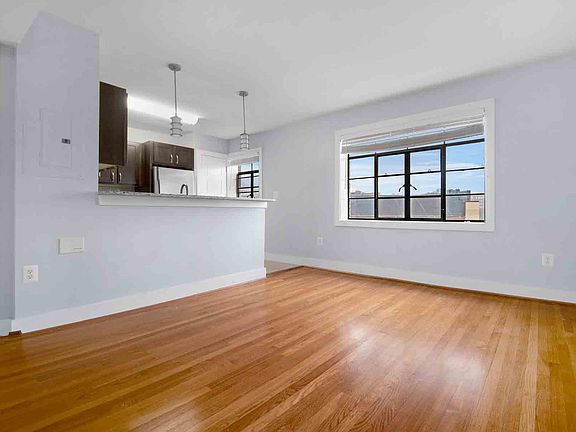 2911 Newark Ave NW #24-1_03152023