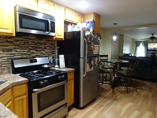 Sold by Remax Real Estate Professionals | media 3