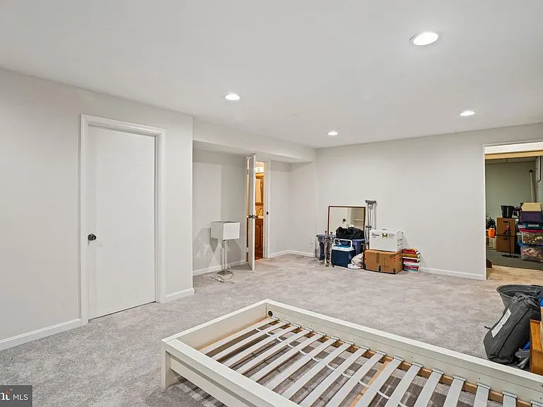 6117 Larstan Dr — Photo 27