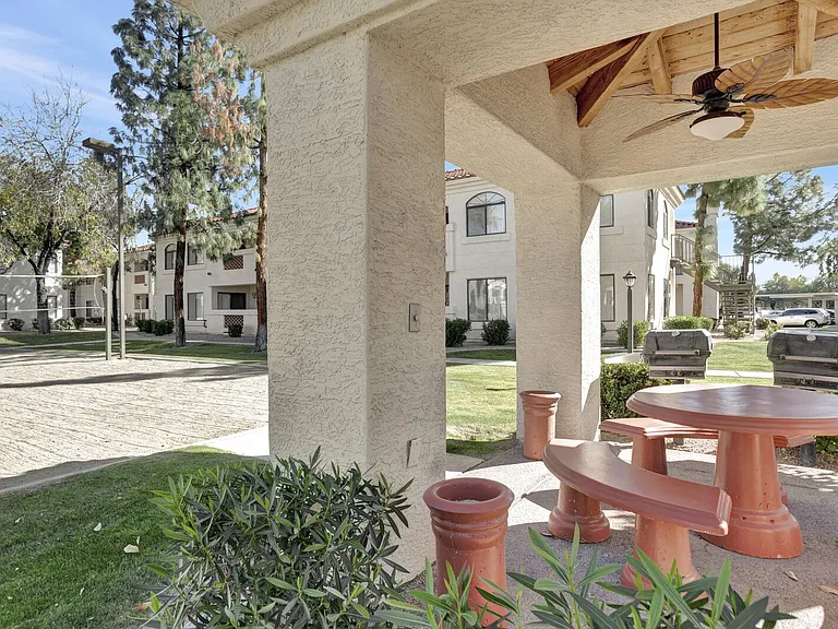 San Montego Apartments in Mesa, Arizona