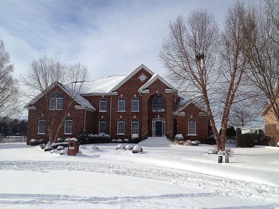 1st image of 457 Peace Haven Dr