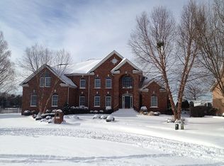 457 Peace Haven Dr, Norfolk, VA 23502