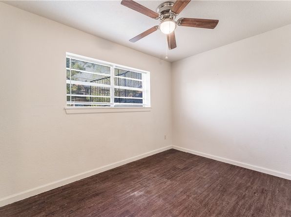 fayetteville-arkansas-442718342 picture