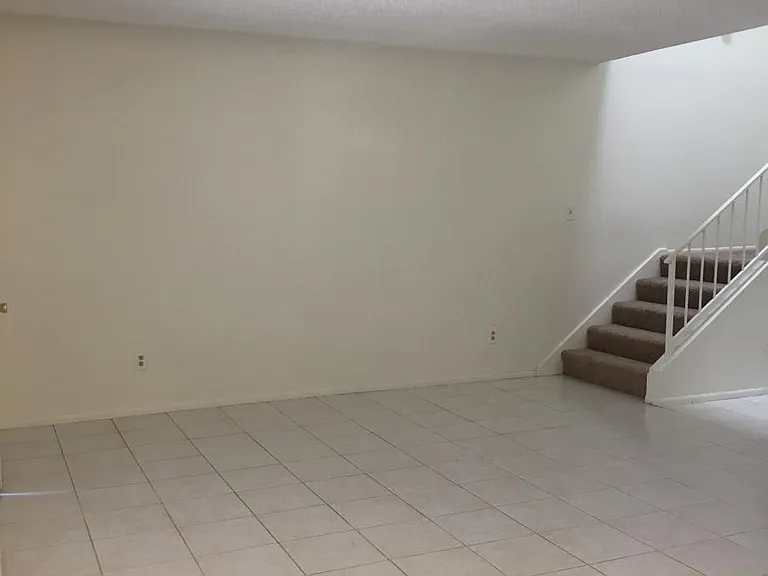 4429 E Pueblo Ave — Photo 4