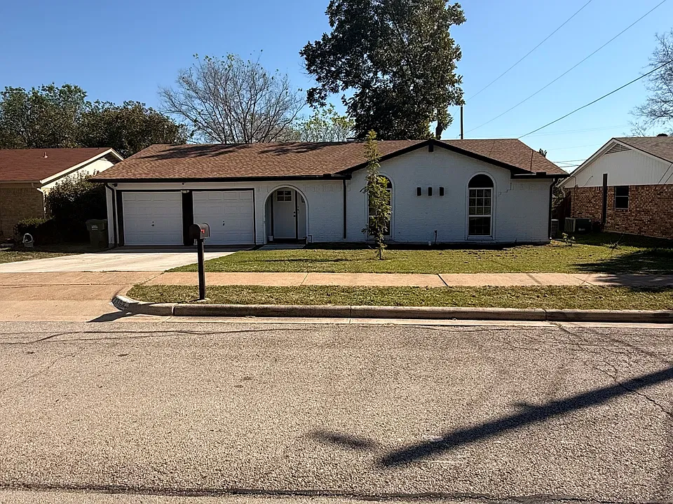 6808 Constitution Dr