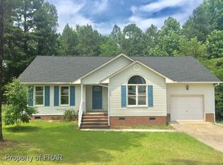 93 Hawksworth Pl, Cameron, NC 28326