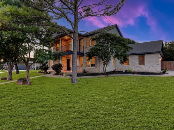 325 Green Meadow Dr, Lakewood Village, TX 75068