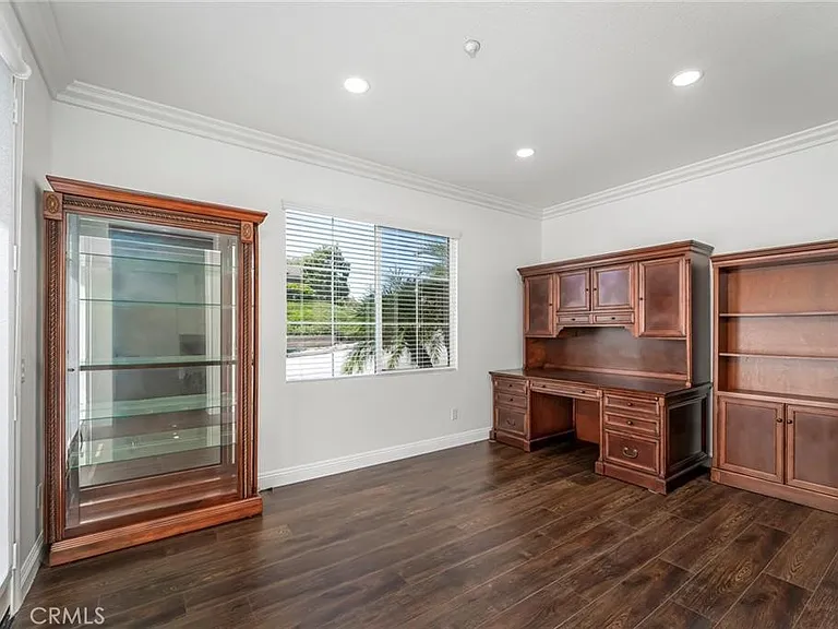 540 Boxcar Ln — Photo 17