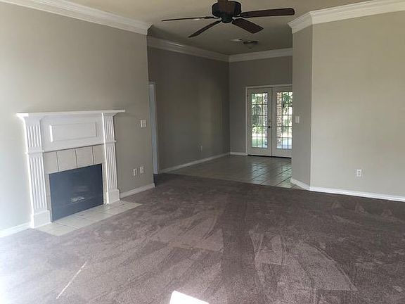2nd image of 14284 Creekwood Cv