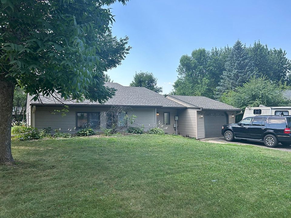 1st image of 1014 Benedict Dr