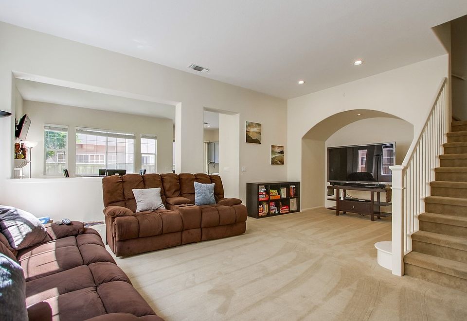 1st image of 11582 Miro Cir