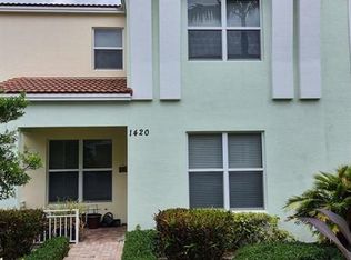 1420 NW 48th Dr, Boca Raton, FL 33431