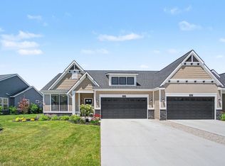 2929 Isle Grand Dr NE #11, Belmont, MI 49306
