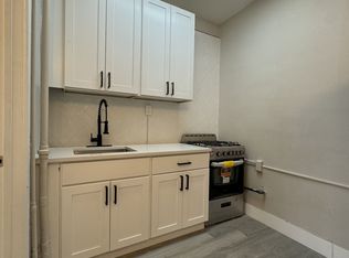 104 Belmont Ave #2C, Jersey City, NJ 07304